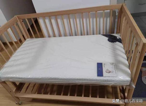 婴儿床的“窒息陷阱”你注意到了吗？