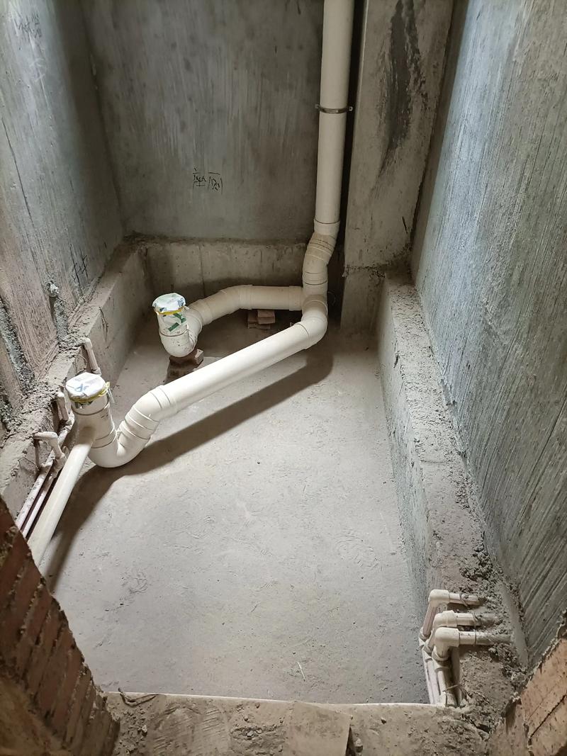毛坯房卫生间智能马桶水电预留现场施工照片