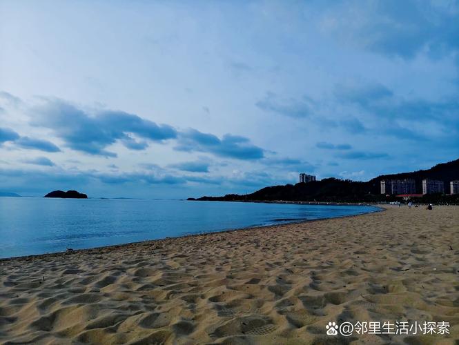 为什么是秋天?——躲开人潮,遇见真正的海