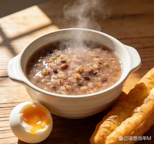 热粥就咸萝卜,听完响的余味