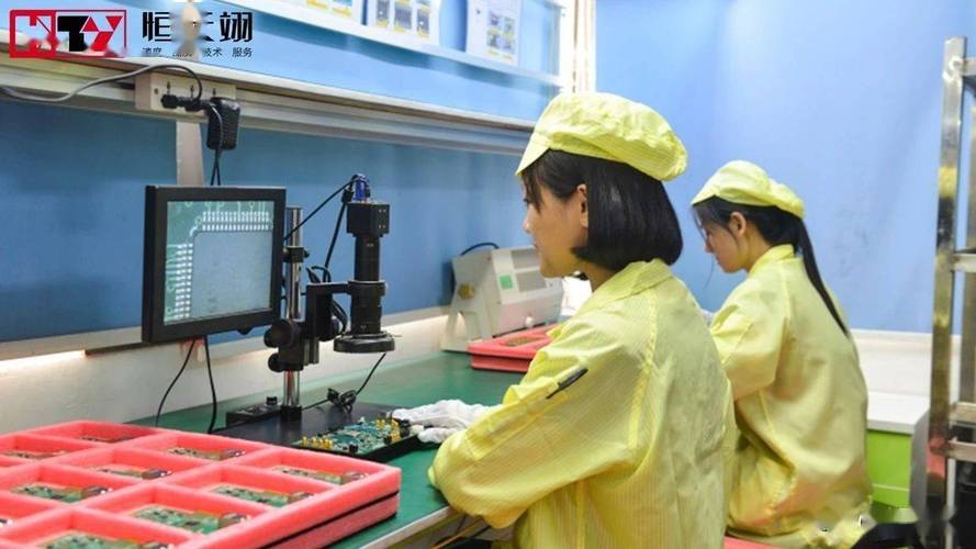 工厂产线人工目检零件外观