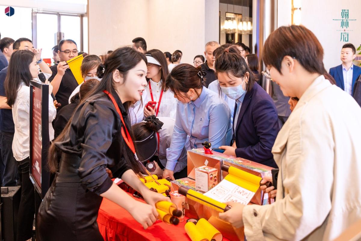 国货品牌年轻人参与产品共创活动现场