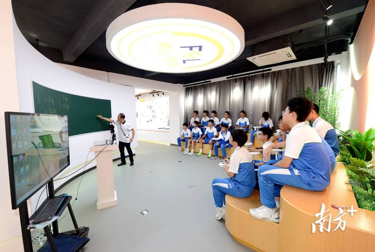 名校集团化办学课堂实景