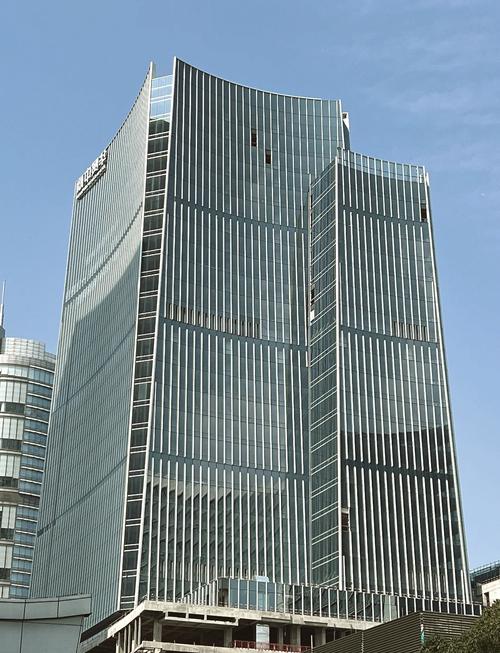大中午正午时分实地拍摄的南京高层住宅外墙实景