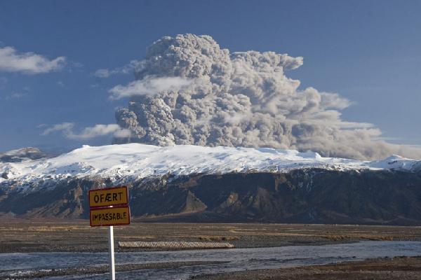 火山:地球最任性的艺术家-因为所以