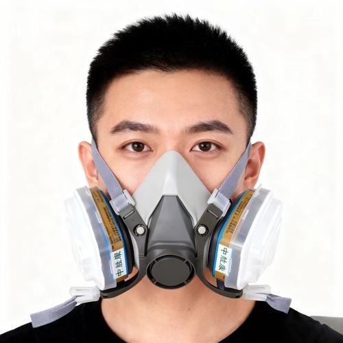 磨损老化的工业防护面罩与新面罩对比图