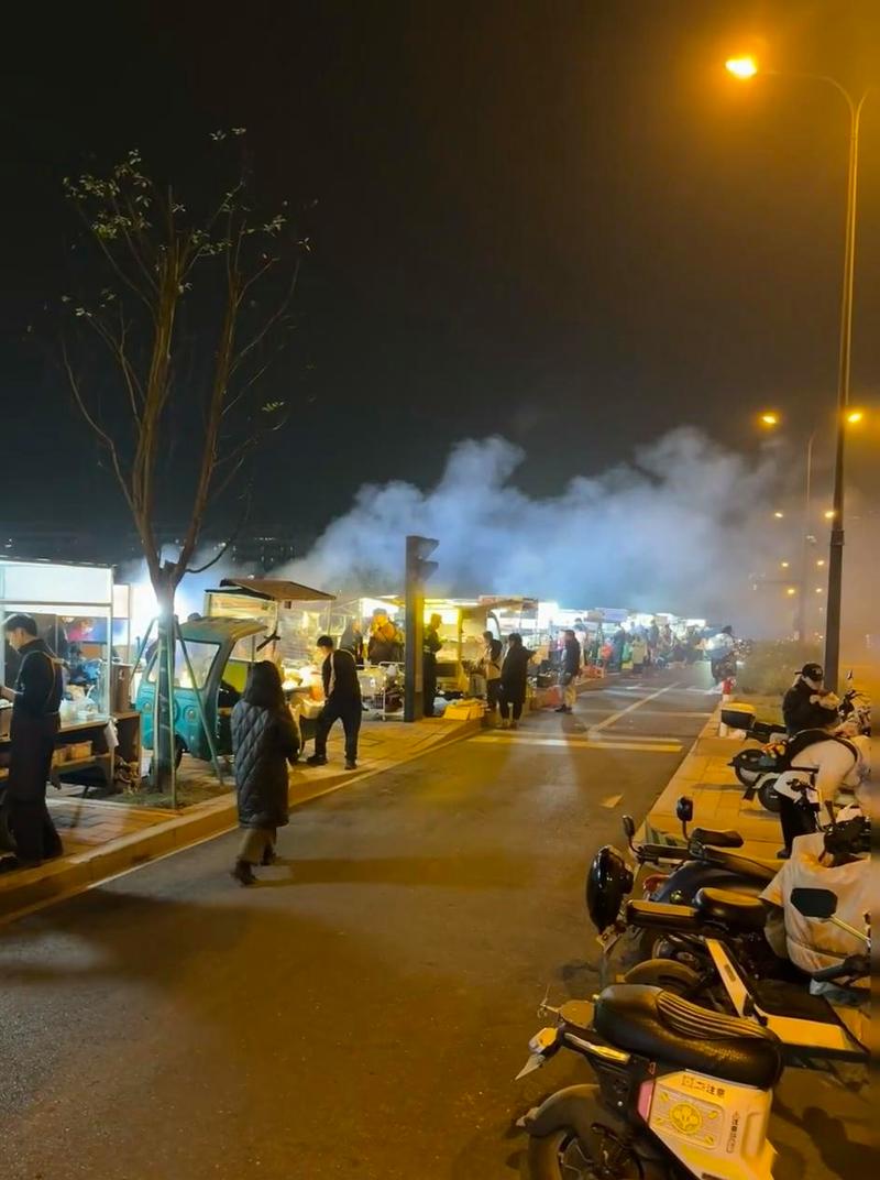三、晚上去师大夜市,吃出江湖气
