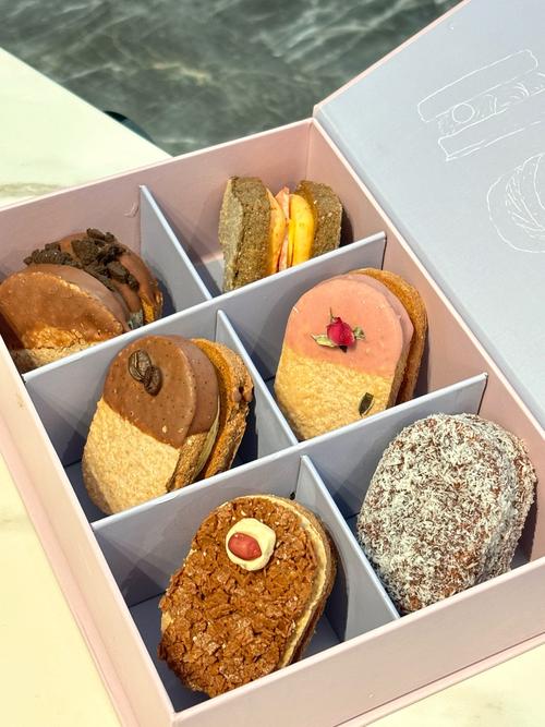 美食探店吐槽：我特烦这些探店博主的行为，你呢？-我问答网