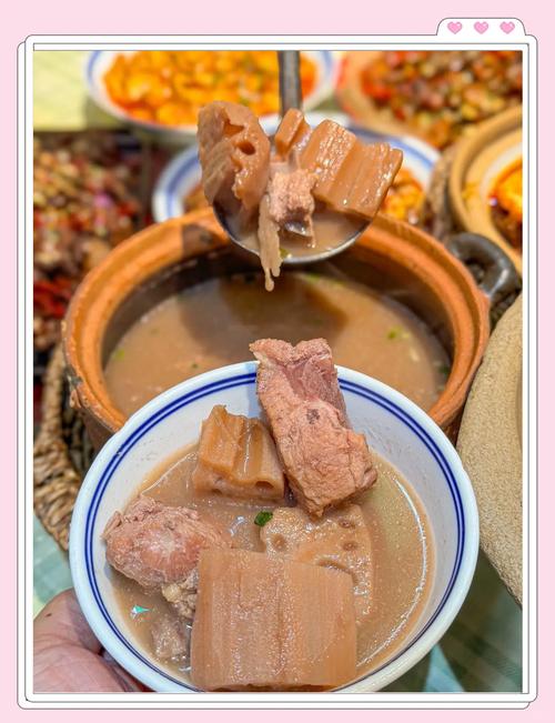 南漳祝家湾村农家腊味吊锅饭