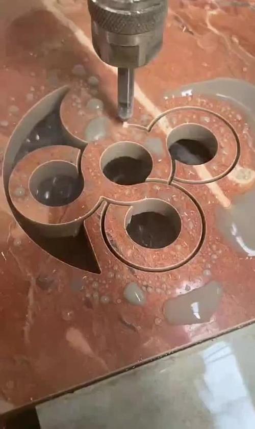 水刀切割加工完成的陶瓷金属复合工件样品图