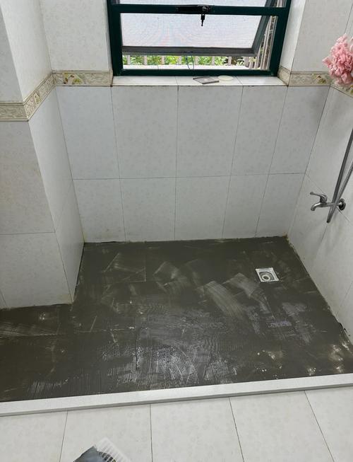 无高低差适老化卫生间地面施工