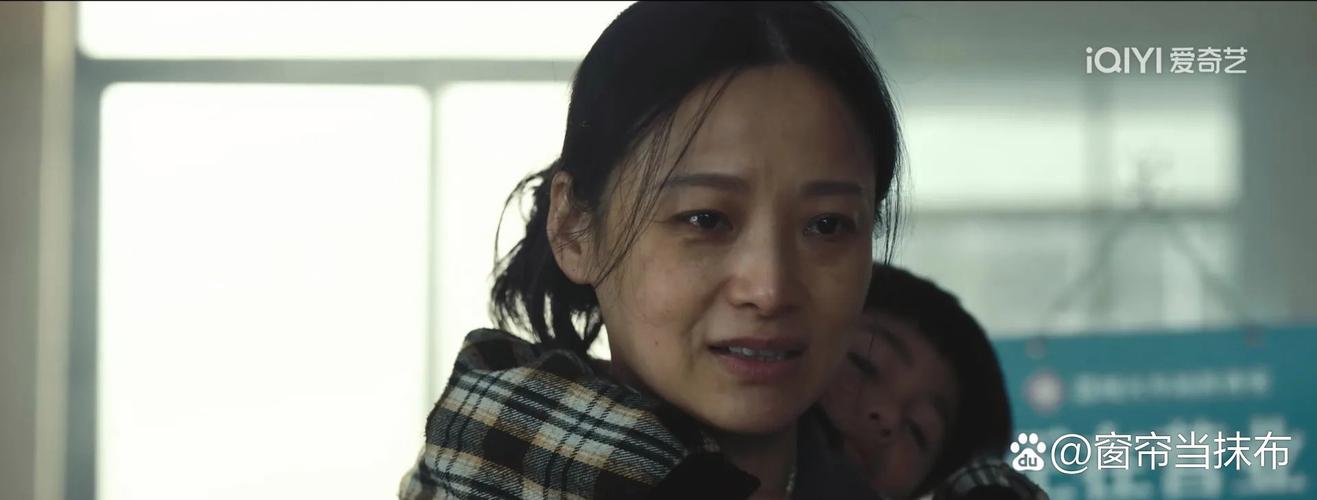 那天下午，一个女的推门进来