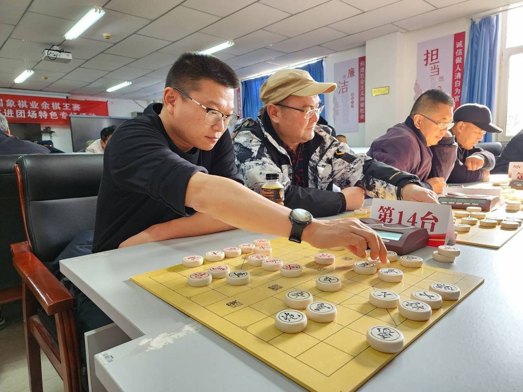 巨头们在下什么棋?