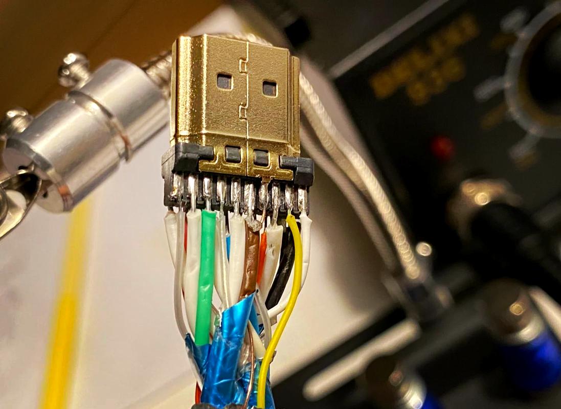 光纤HDMI线冷接头穿线施工图