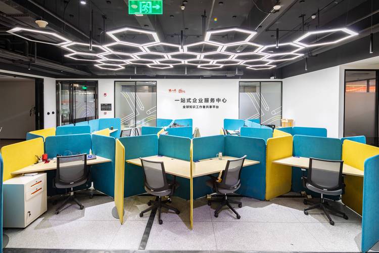 南京玄武区众创空间开放工位实拍