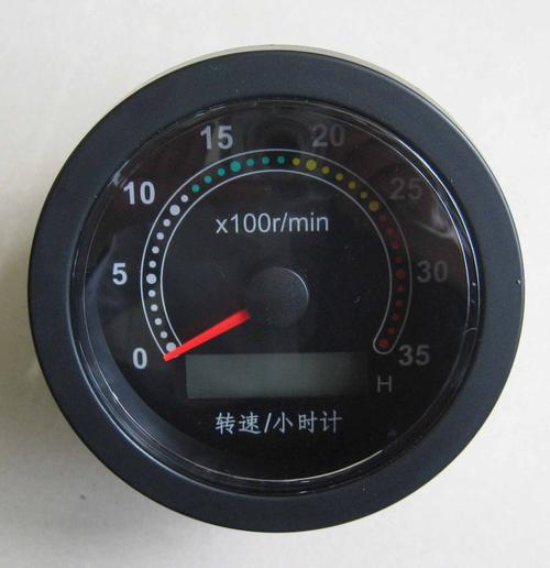 老式机械转速表与数字转速表对比