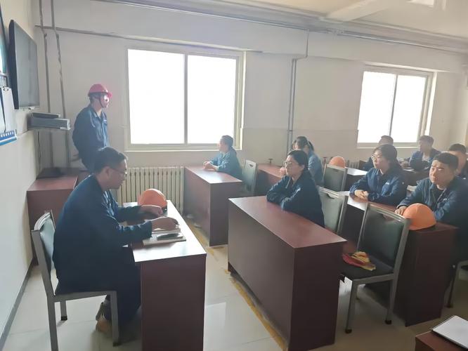 班组安全暗号培训现场照片