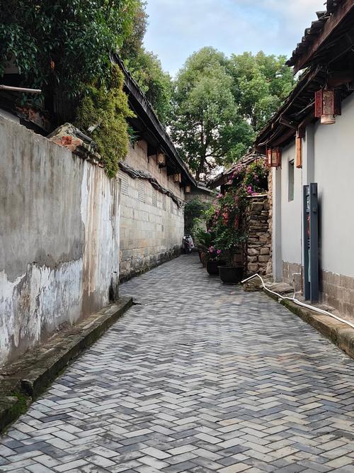 慢悠悠的古城体验