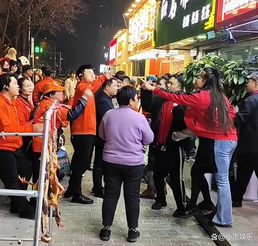 菜市场商贩争吵场景抓拍
