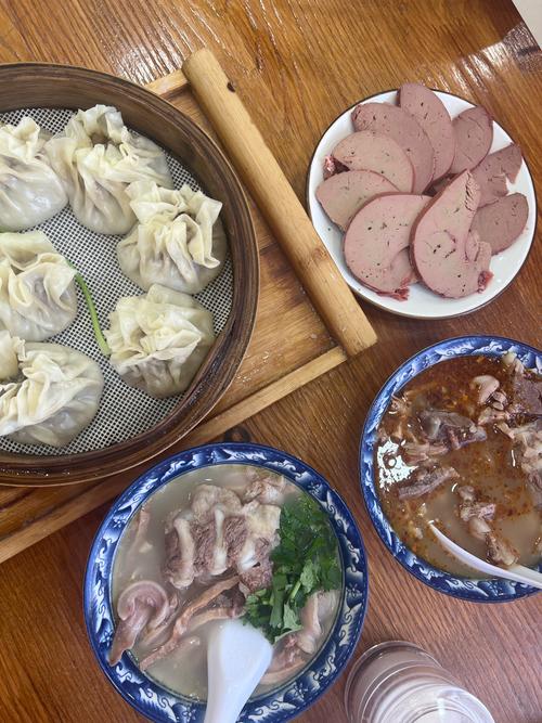 马家烧麦热气腾腾